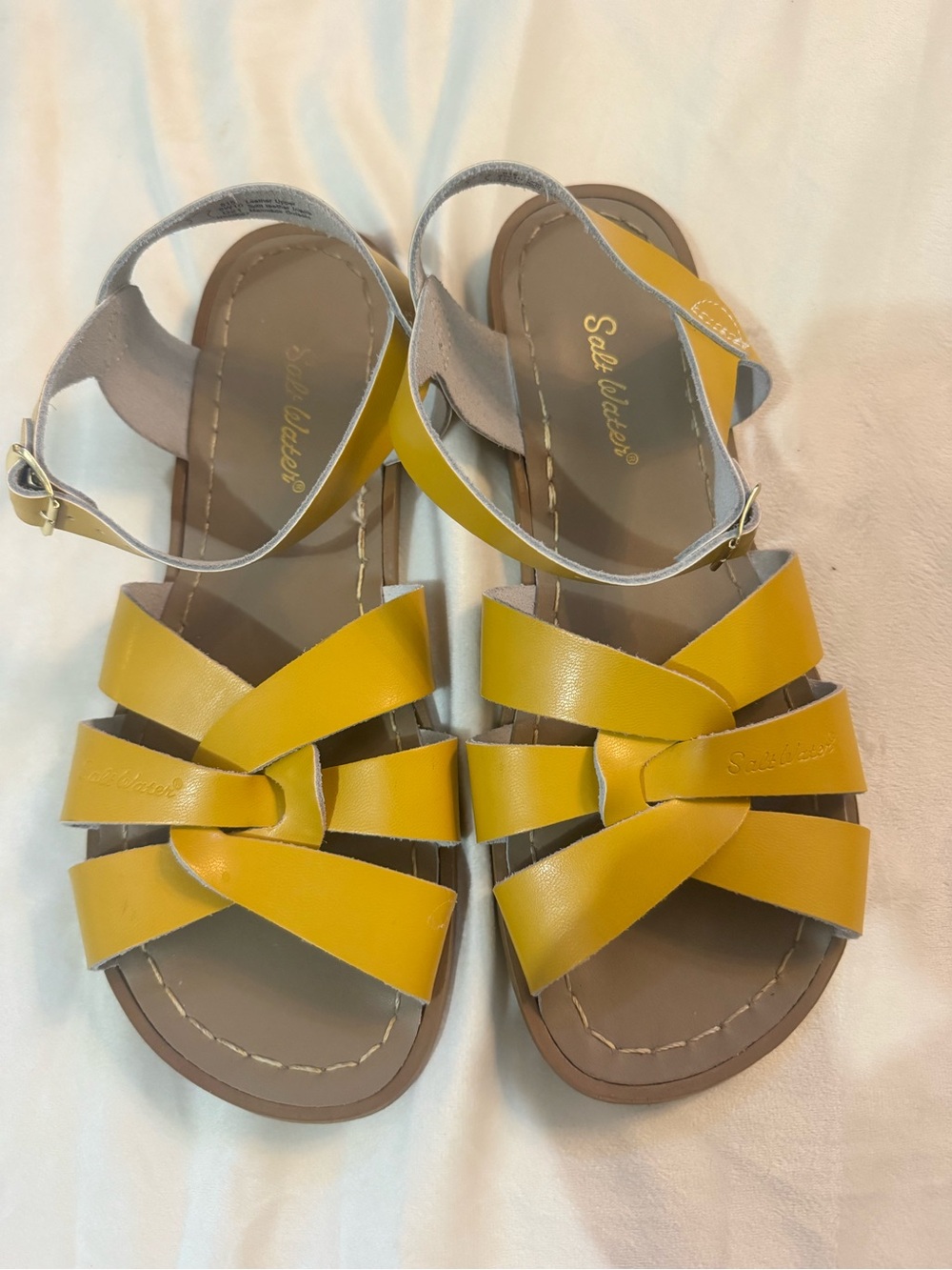 Salt-Water Original Mustard Yellow Leather Sandals Women’s 10